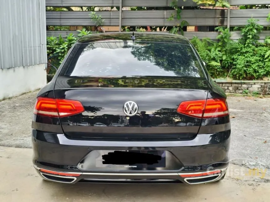 2020 Volkswagen Passat Elegance Sedan