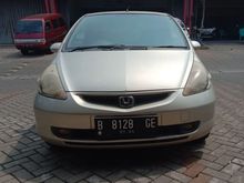 2004 Honda Jazz 1.5 i-DSI Hatchback istimewa tdp 13 juta