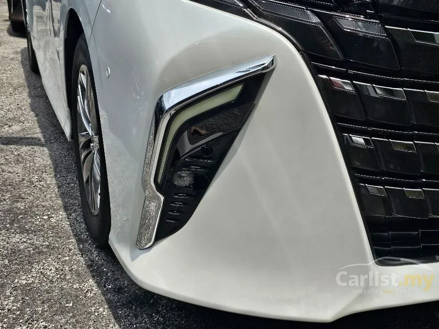 2024 Toyota Alphard Z 7-Seater MPV