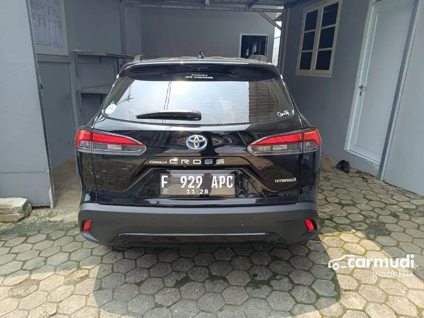 2023 Toyota Corolla Cross Hybrid SUV