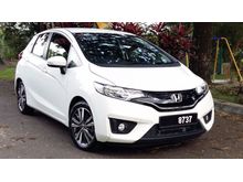 2017 Honda Jazz 1.5 (A) V Spec PushStart Mileage-11K