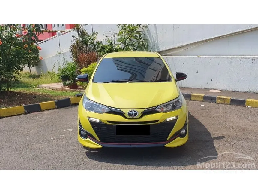 Jual Mobil Toyota Yaris 2019 TRD Sportivo 1.5 di DKI Jakarta Automatic Hatchback Kuning Rp 210.000.000