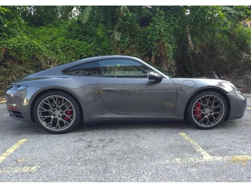 2020 Porsche 911 Carrera 4S Coupe