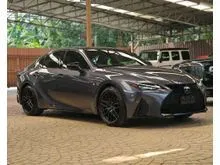 2021 Lexus IS 300 2.0 F Sport Sedan, IS300, GRADE 5A, ORI 30K KM, MODE BLACK, 360 CAMERA, SUNROOF, BSM, 3 LED HEADLIGHTS, HEATER & COOLER SEATS