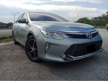 Toyota Camry 2.5 (A) Hybrid Premium Sedan LEATHER SEAT / POWER SEAT / REVERSE CAMERA /