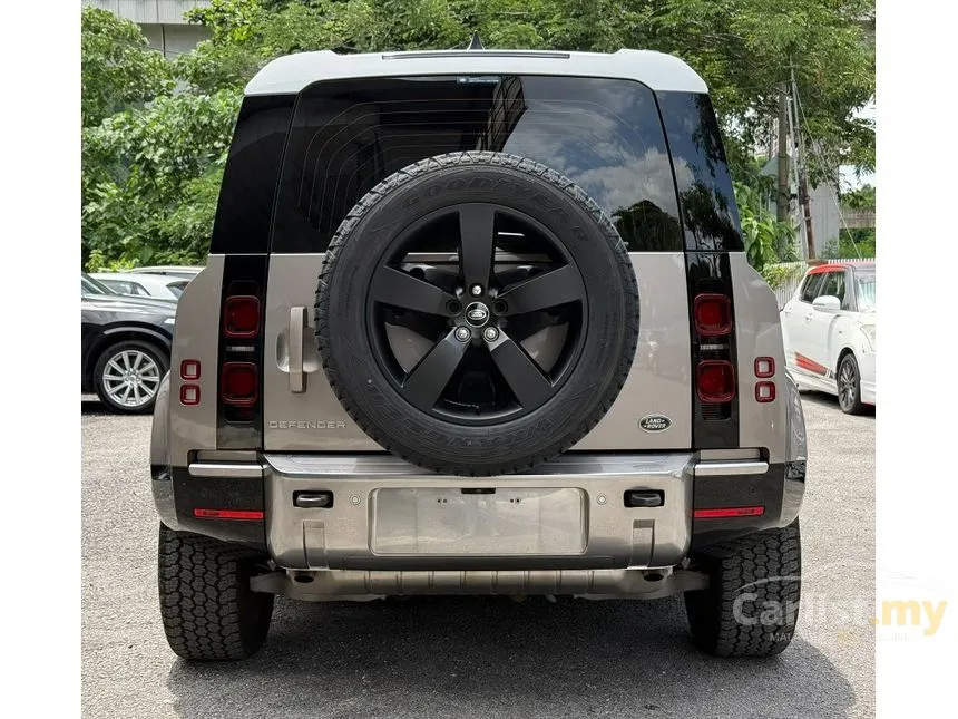2024 Land Rover Defender 110 P300 SE SUV