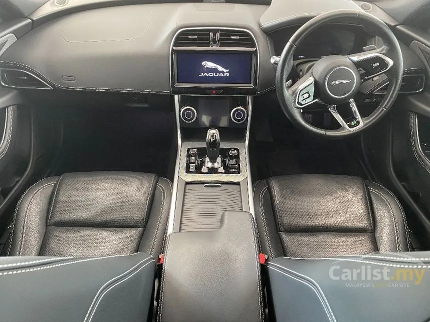 2020 Jaguar XE P300 R-Dynamic Sedan