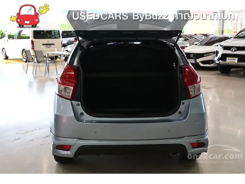 2015 Toyota YARIS E Hatchback