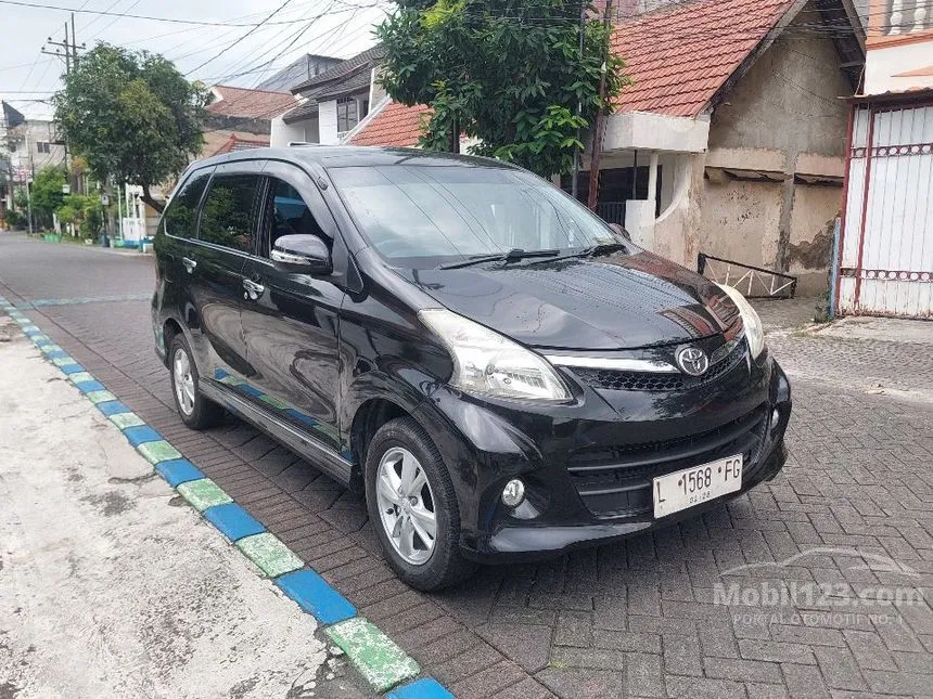 2012 Toyota Avanza Veloz MPV