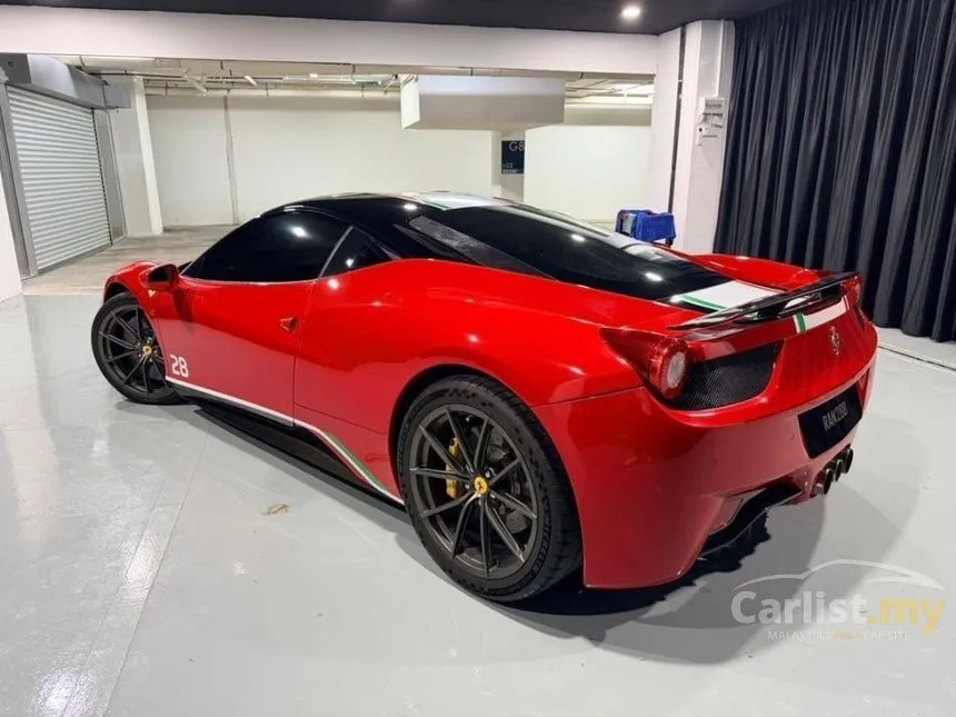2010 Ferrari 458 Italia Coupe