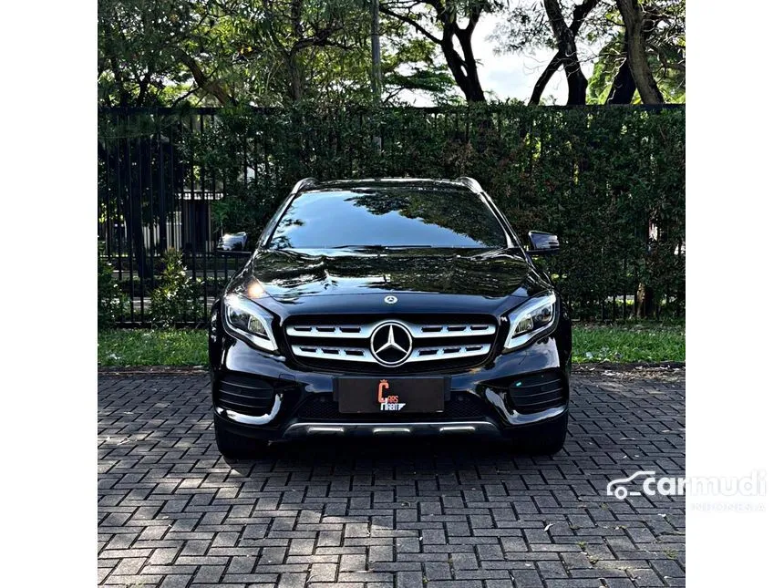 2019 Mercedes-Benz GLA200 AMG Line SUV