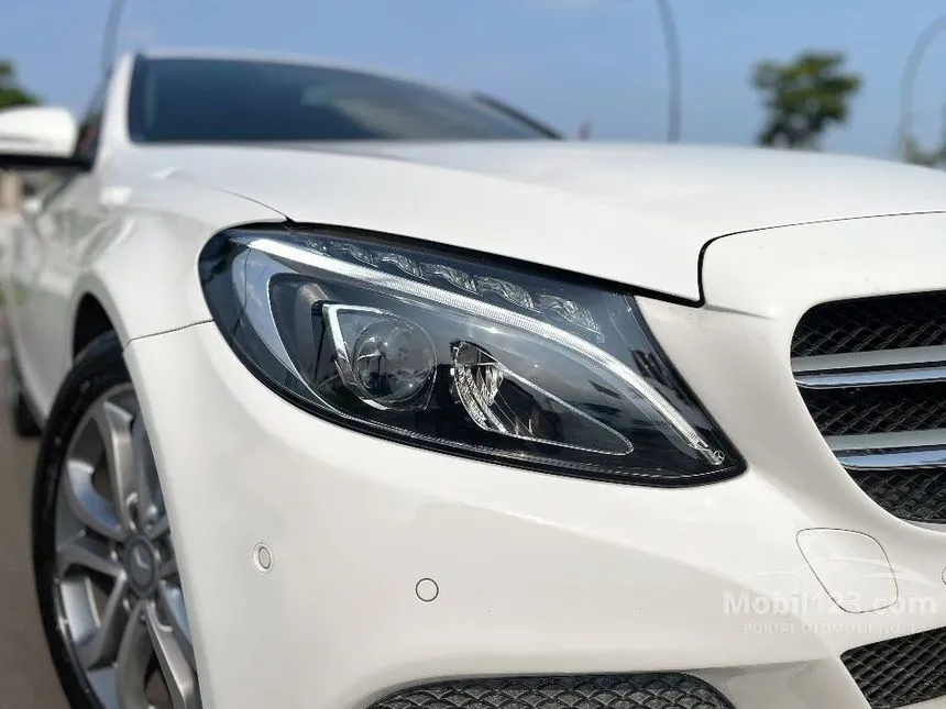 2015 Mercedes-Benz C200 Avantgarde CKD Sedan