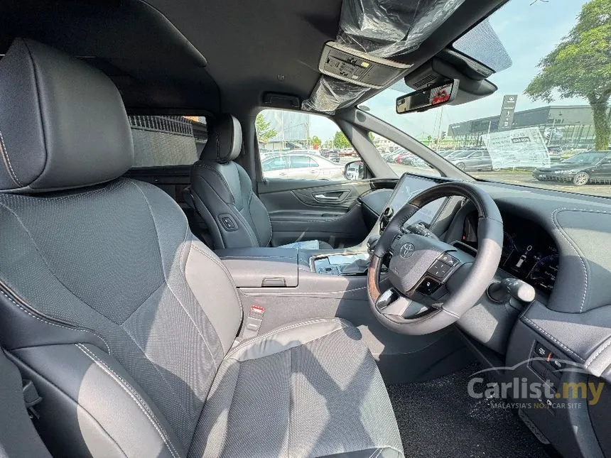 2024 Toyota Alphard Z 7-Seater MPV
