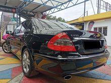 Mercedes Benz E230 AVANTGARDE PANORAMIC WARRANTY