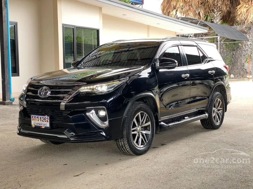 2018 Toyota FORTUNER V SUV