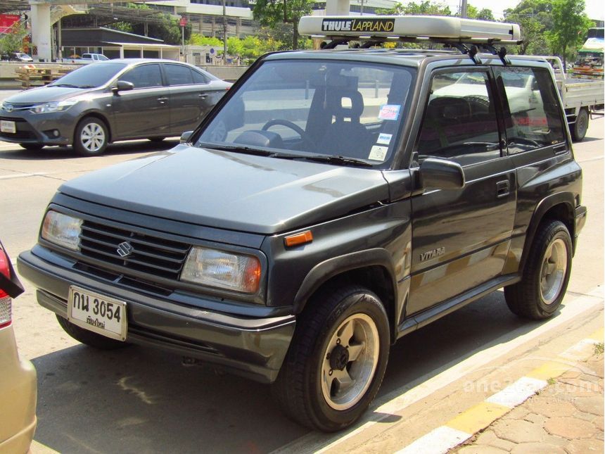 Suzuki Vitara 1993 1.6 in กรุงเทพและปริมณฑล Manual SUV สี