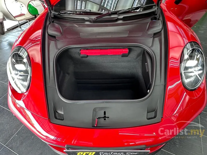 2019 Porsche 911 Carrera 4S Coupe