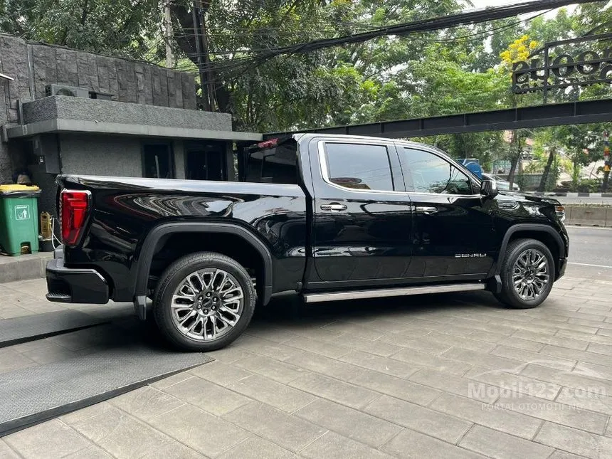 2024 GMC Sierra 1500 V8 Denali Ultimate Dual Cab Pickup