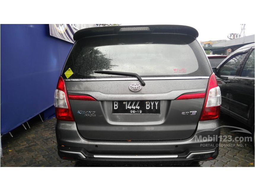 Jual Mobil  Toyota  Kijang Innova  2014 E 2 0 di DKI Jakarta 