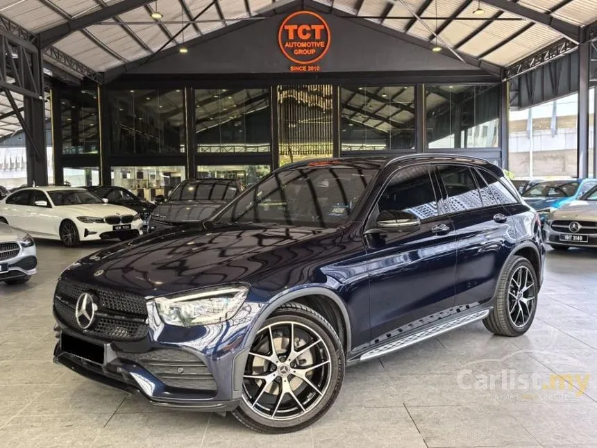 2021 Mercedes-Benz GLC300 4MATIC AMG Line SUV