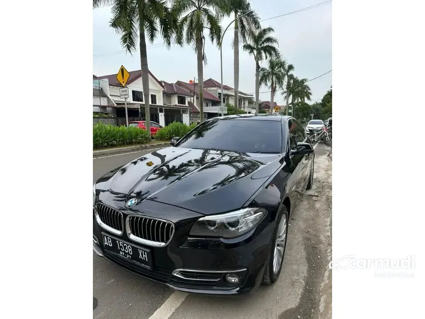 Jual Mobil BMW 528i 2016 Luxury 2.0 di Jawa Barat Automatic Sedan Hitam Rp 440.000.000