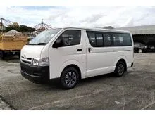 2006 Toyota Hiace 2.5 Window Van (M) - LOW ROOF / AIRCOND / 15 SEAT