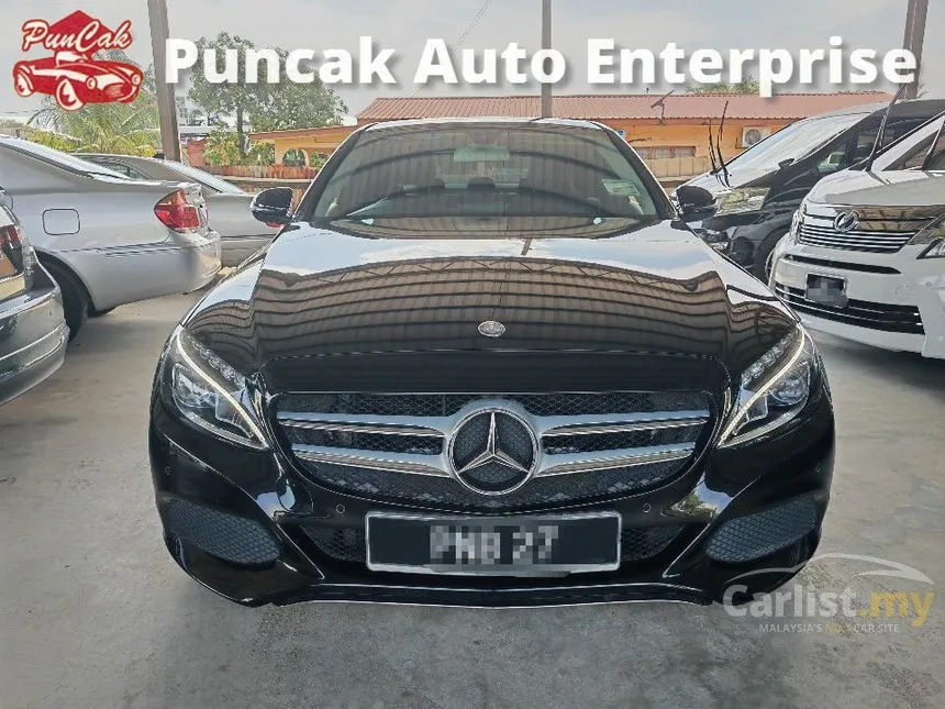 2017 Mercedes-Benz C200 Avantgarde Sedan