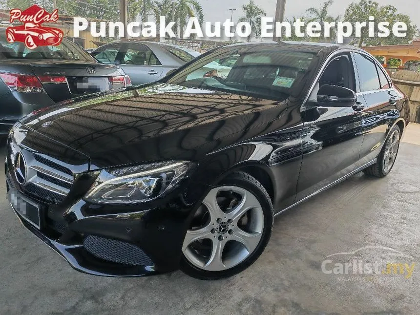 2017 Mercedes-Benz C200 Avantgarde Sedan