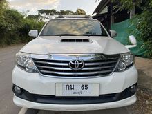 2013 Toyota Fortuner 3.0 (ปี 12-15) V SUV AT