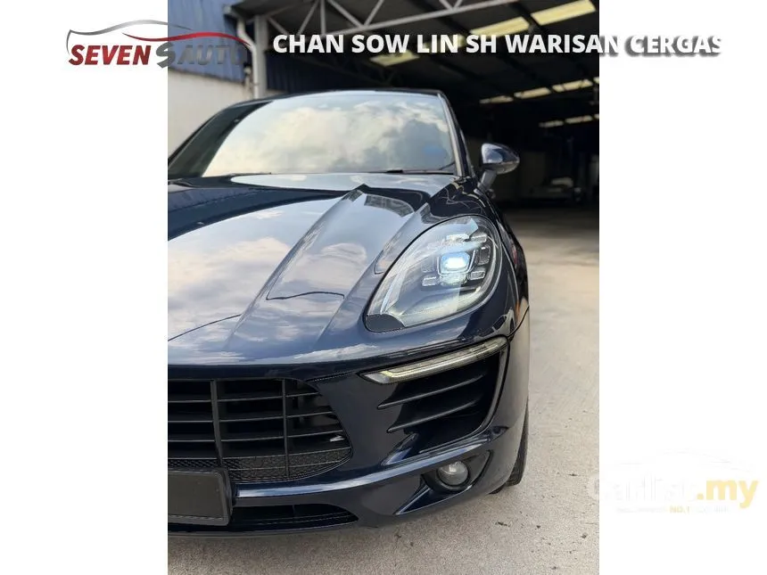 2016 Porsche Macan SUV