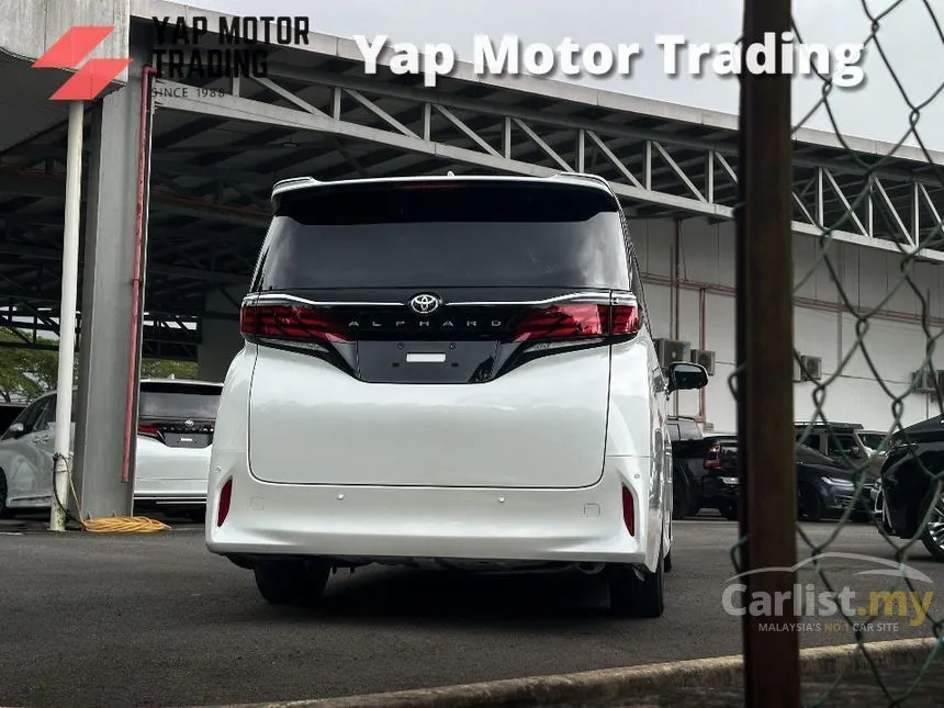 2024 Toyota Alphard Z 7-Seater MPV