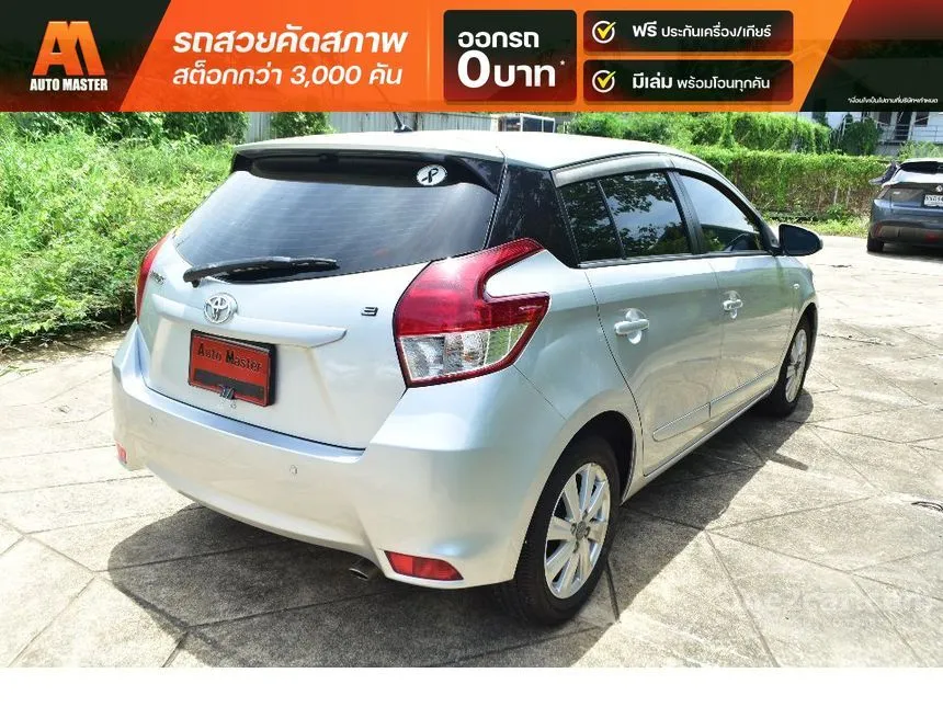 2015 Toyota YARIS E Hatchback