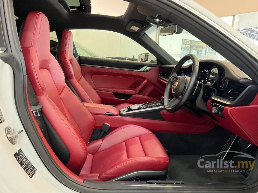 2020 Porsche 911 Carrera 4S Coupe