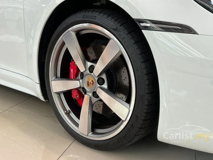 2020 Porsche 911 Carrera 4S Coupe
