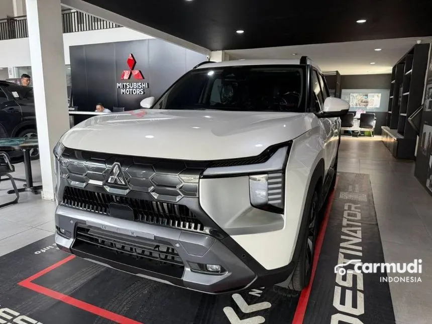2025 Mitsubishi Destinator Ultimate SUV
