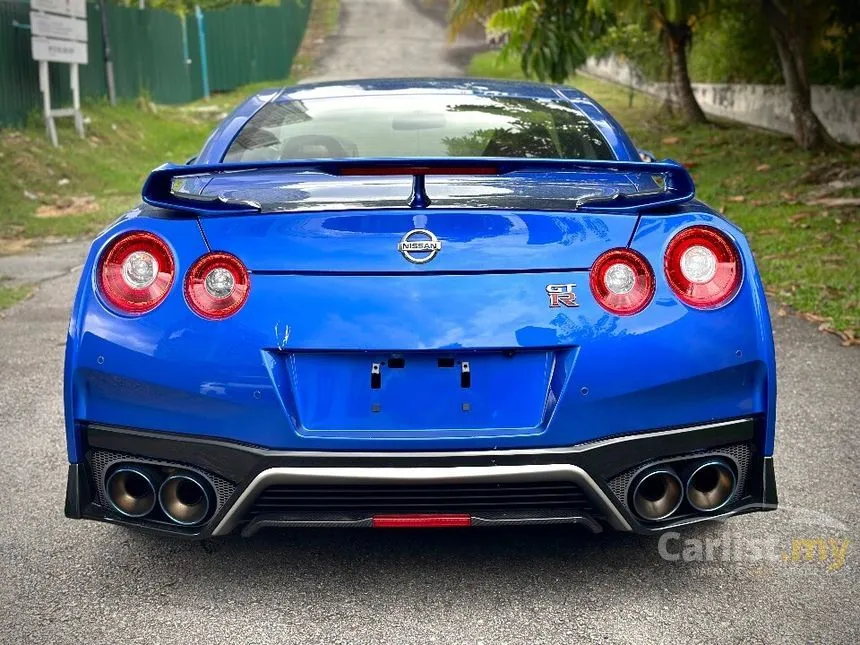 2021 Nissan GT-R - Coupe