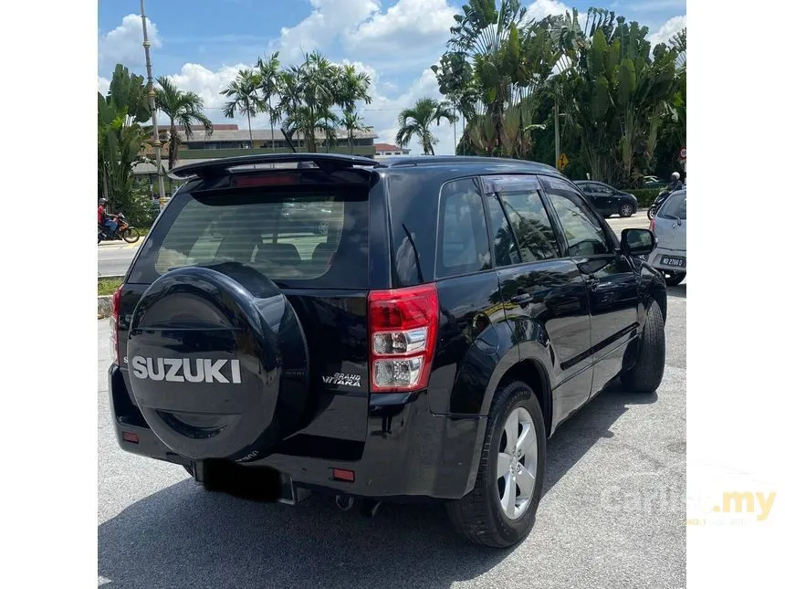 2010 Suzuki Grand Vitara Premier SUV