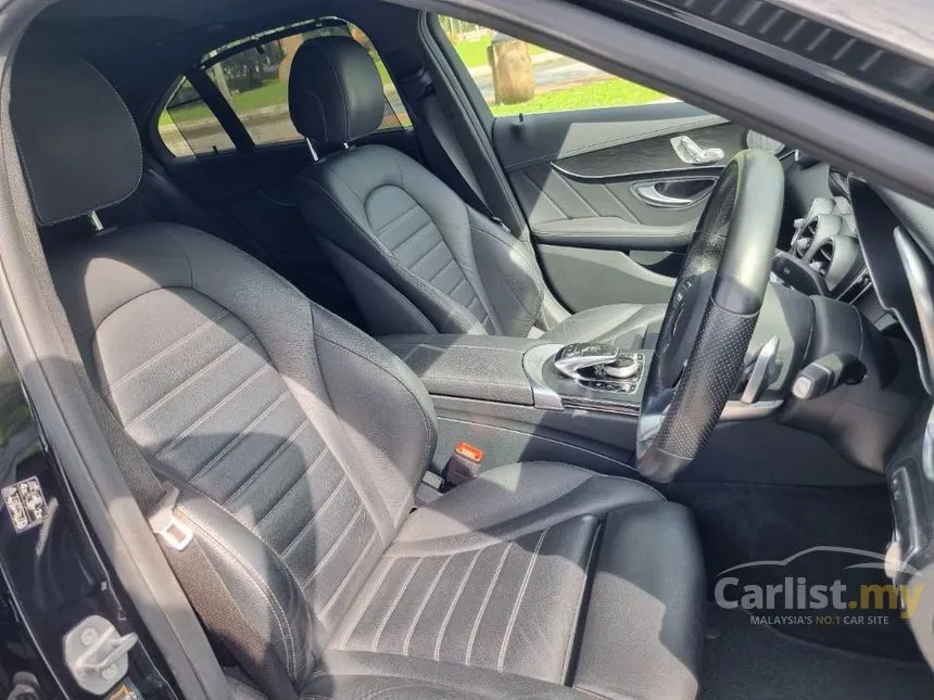 2019 Mercedes-Benz C300 AMG Line Sedan