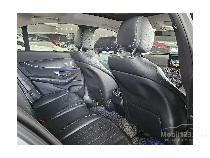 2016 Mercedes-Benz E300 Avantgarde Sedan