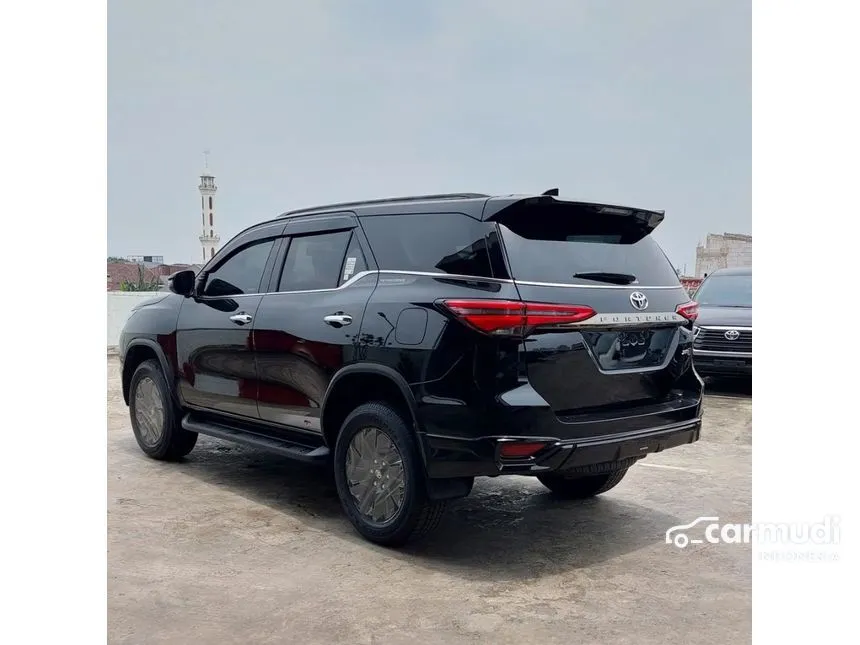 2025 Toyota Fortuner VRZ TSS GR Parts Aero Package (Premium Color) SUV