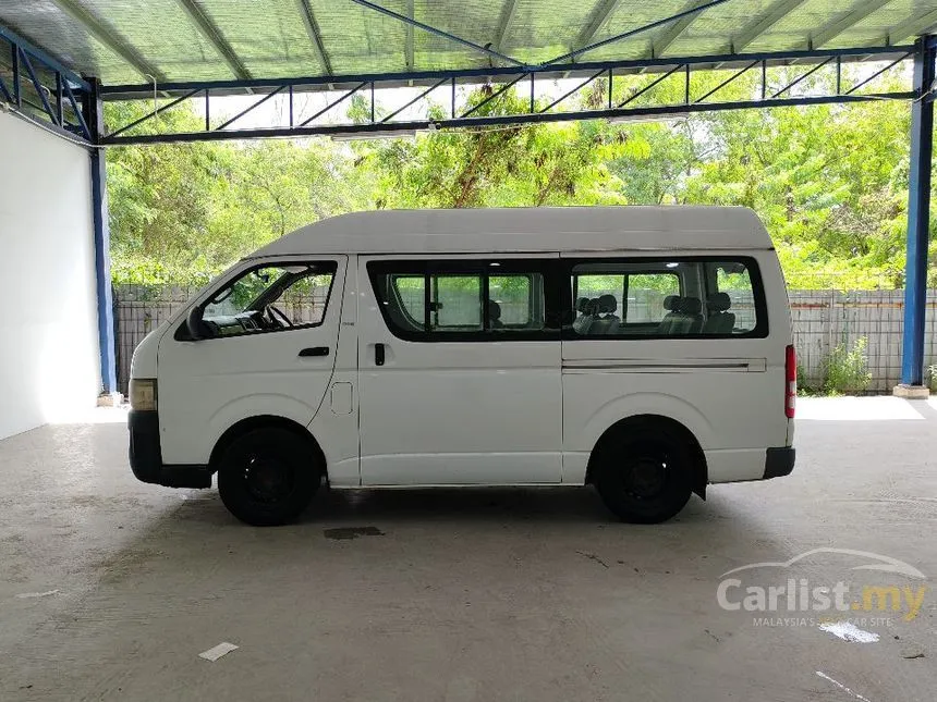 2010 Toyota Hiace Window Van Van