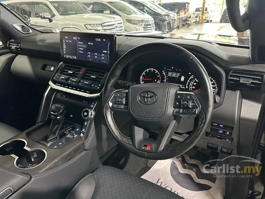 2022 Toyota Land Cruiser GR Sport SUV
