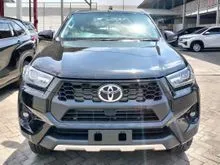 2025 Toyota Hilux 2,4 V Pickup