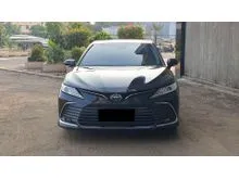 2022 Toyota Camry 2.5 Hybrid (Premium Color) Sedan Like New