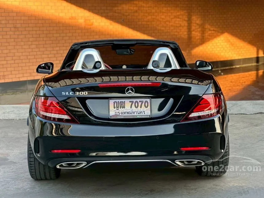 2018 Mercedes-Benz SLC300 AMG Dynamic Convertible