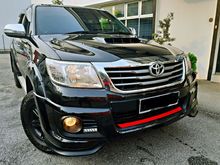 2015 Toyota Hilux 2.5 G TRD Sportivo VNT Pickup Truck