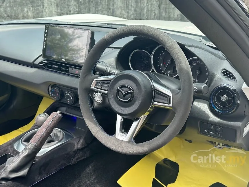 2023 Mazda MX-5 990S Special Edition Convertible