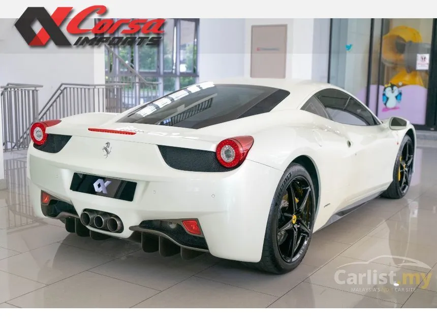 2011 Ferrari 458 Italia Coupe