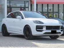 2024 Porsche Cayenne 4.0 GTS Coupe 5600km Low Mileage - Japan Spec - Passanger Display - PDCC Rear Axle Steering incoming stock