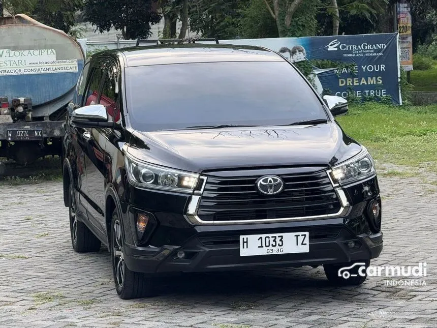 2022 Toyota Kijang Innova Venturer MPV